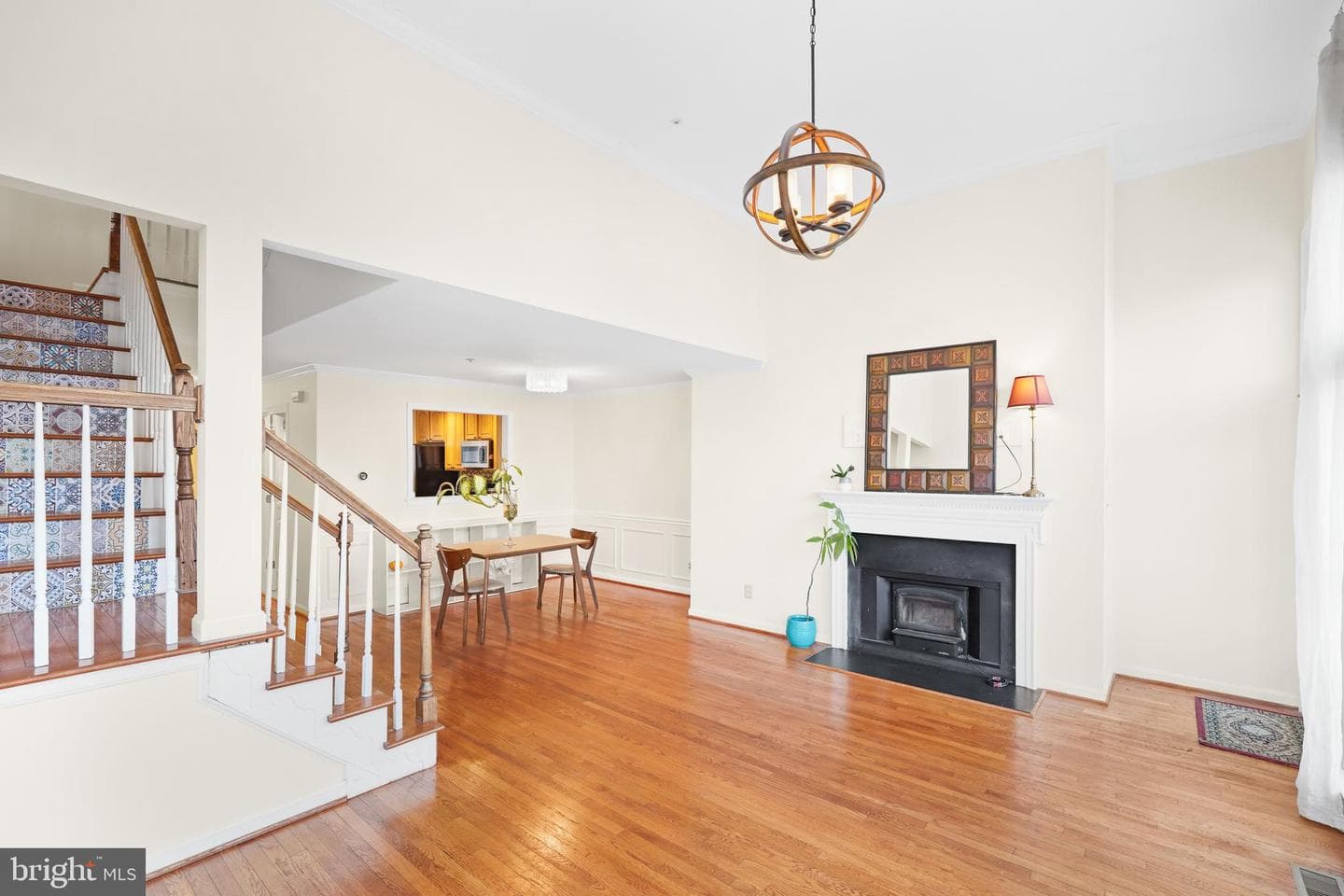 596 Chestertown Street photo 21