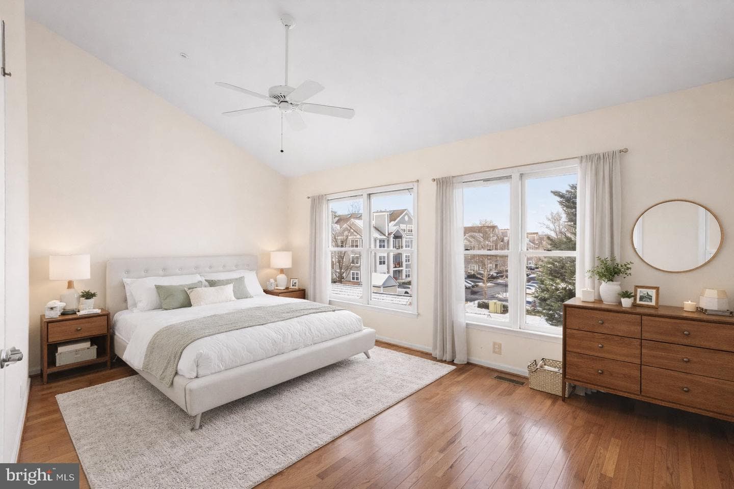 596 Chestertown Street photo 55