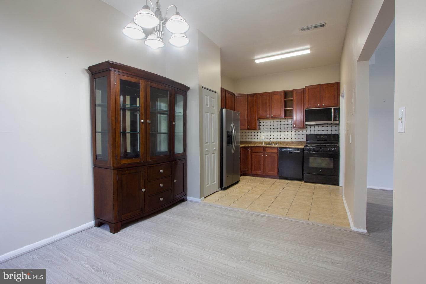 14426 Parkvale Road #5 photo 10