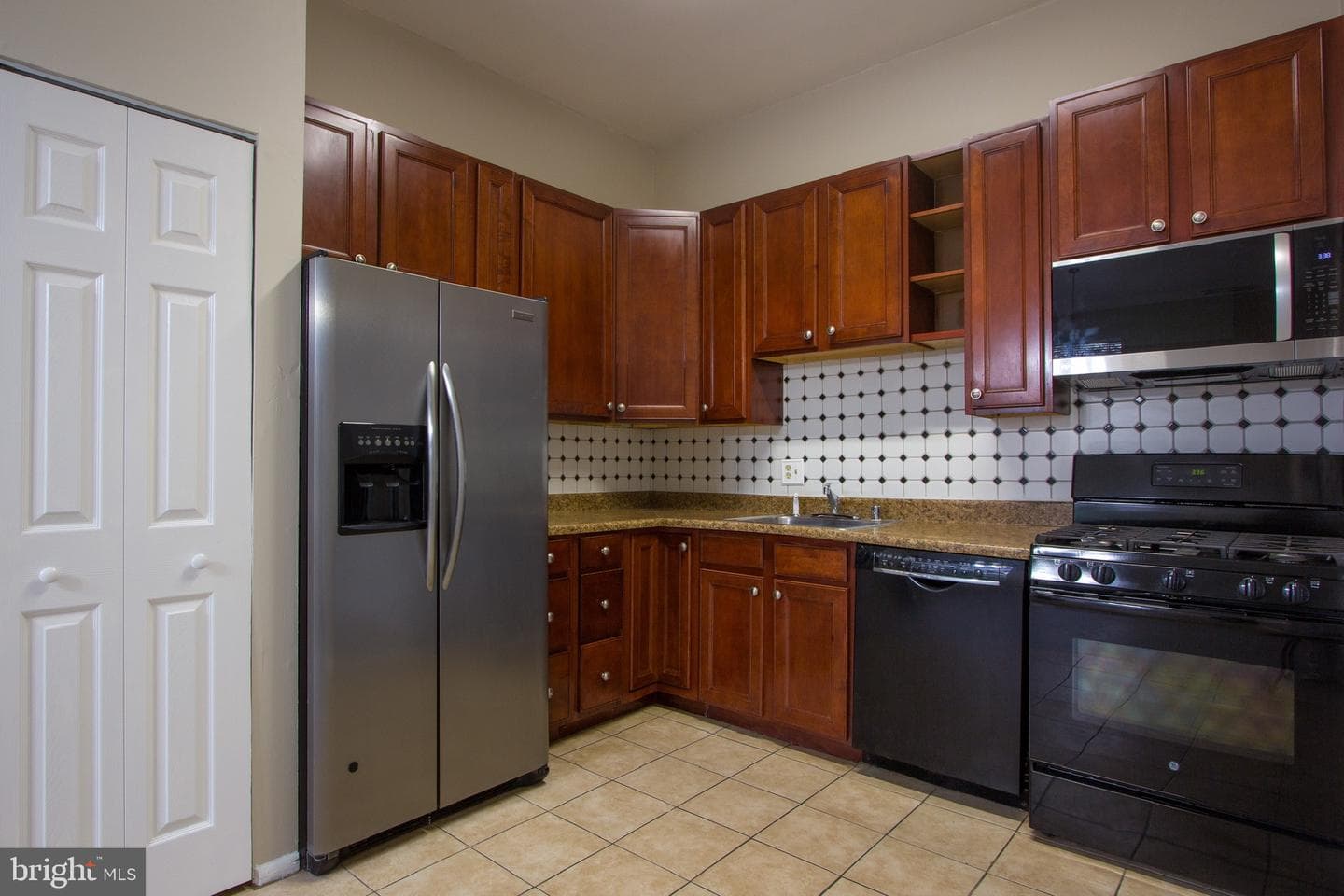 14426 Parkvale Road #5 photo 11