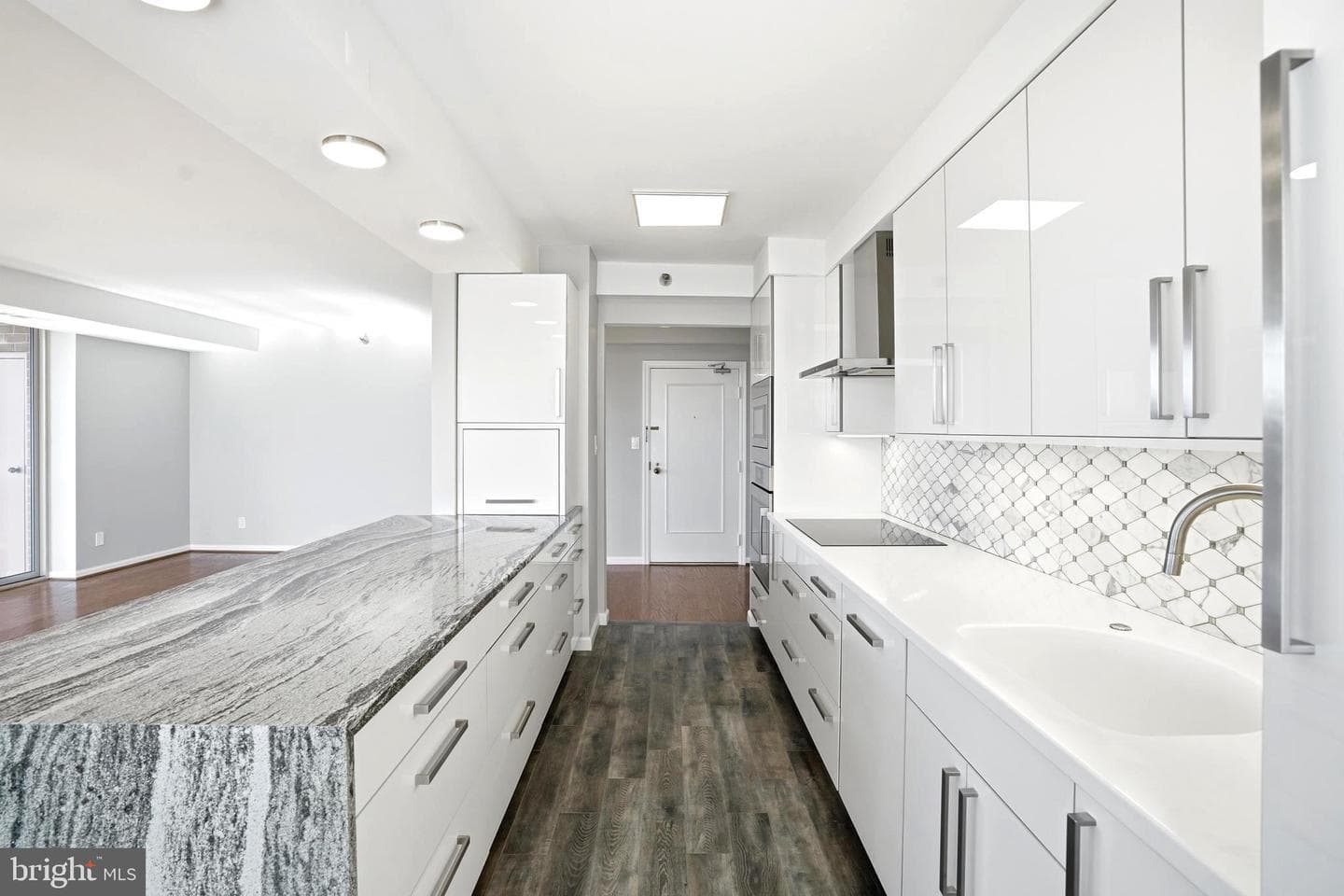 5802 Nicholson Lane #803 photo 11