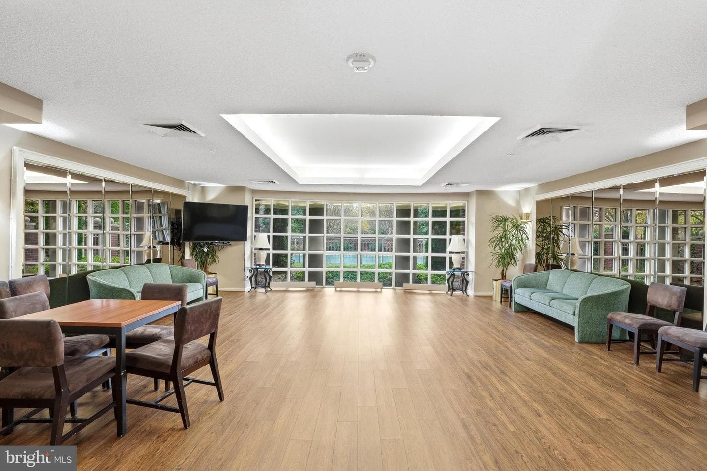 5802 Nicholson Lane #803 photo 32