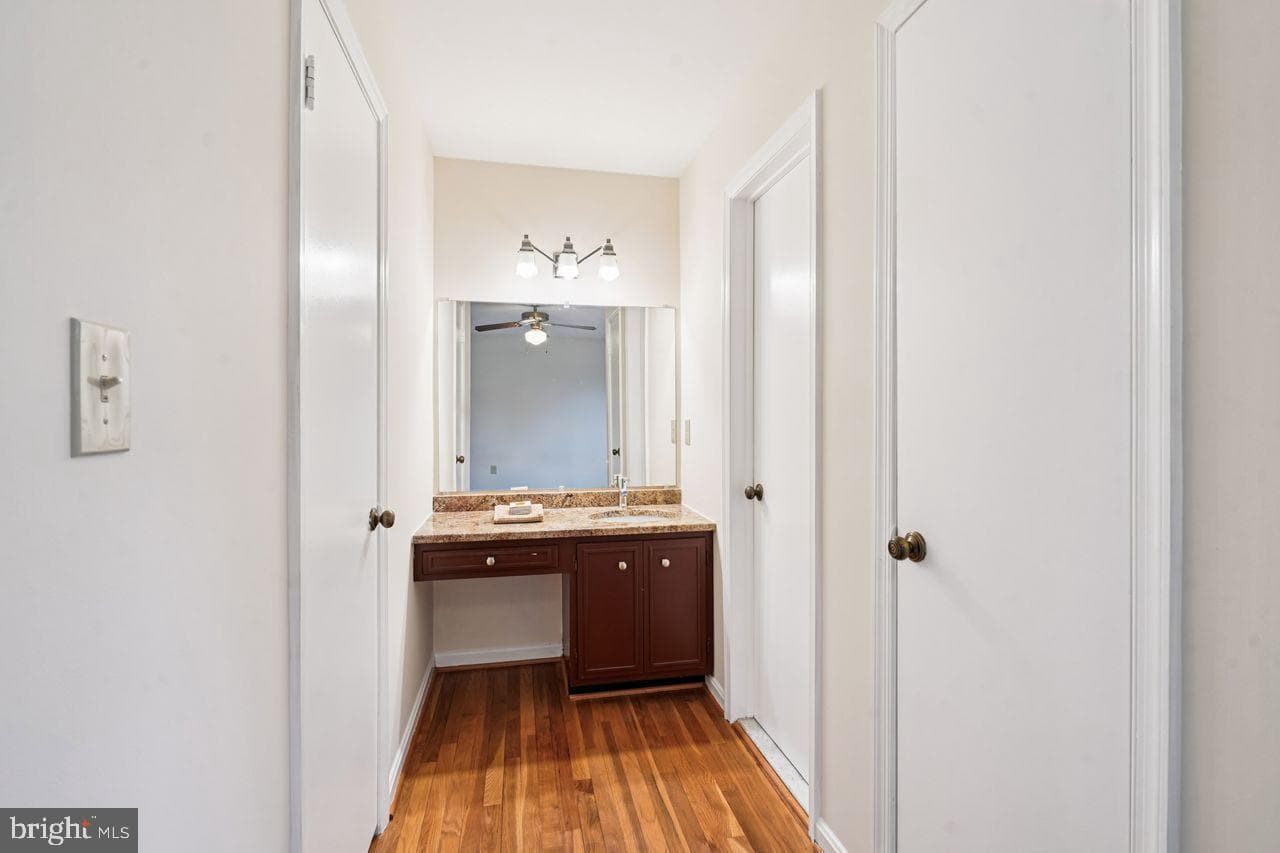 8020 Lakenheath Way photo 17