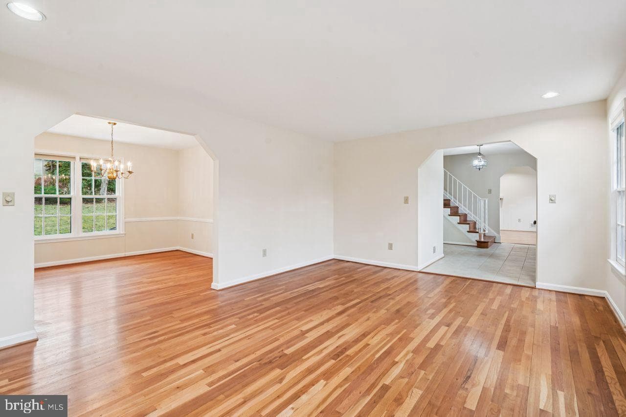 8020 Lakenheath Way photo 4