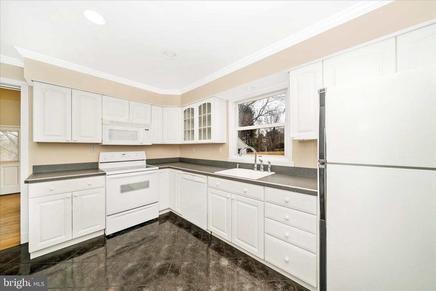 1401 Tucker Lane photo 12