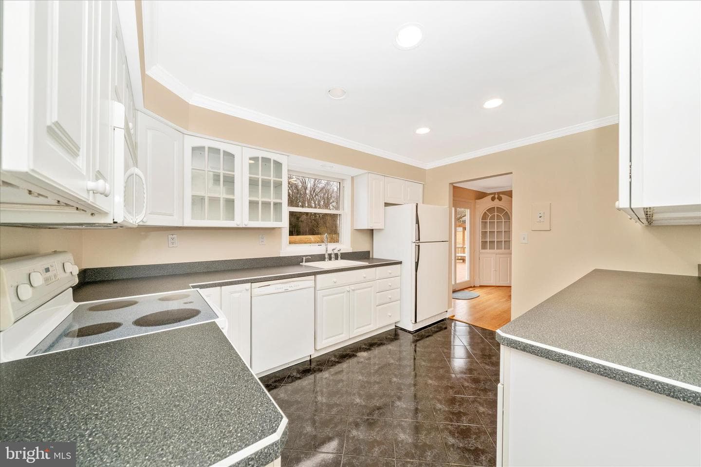 1401 Tucker Lane photo 14
