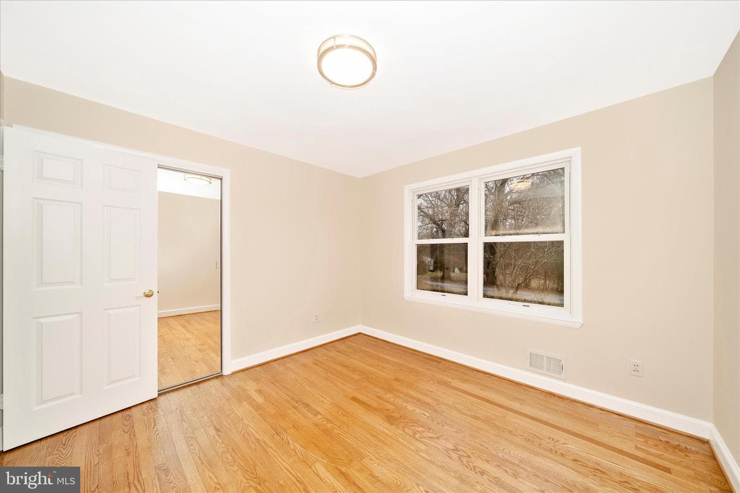 1401 Tucker Lane photo 29