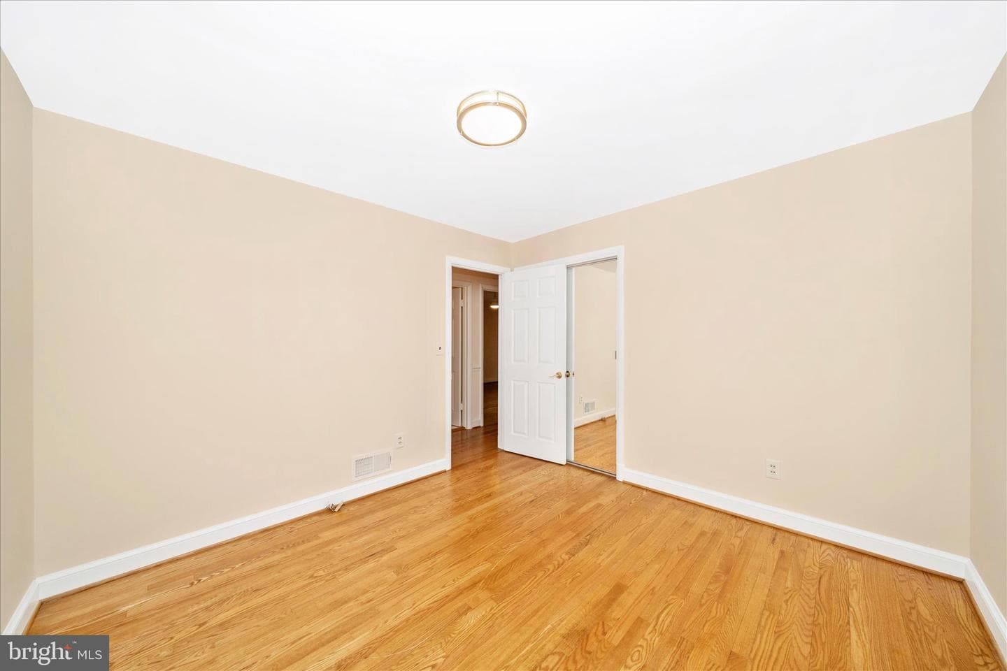1401 Tucker Lane photo 30