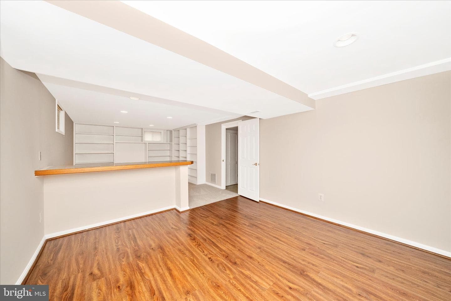 1401 Tucker Lane photo 33