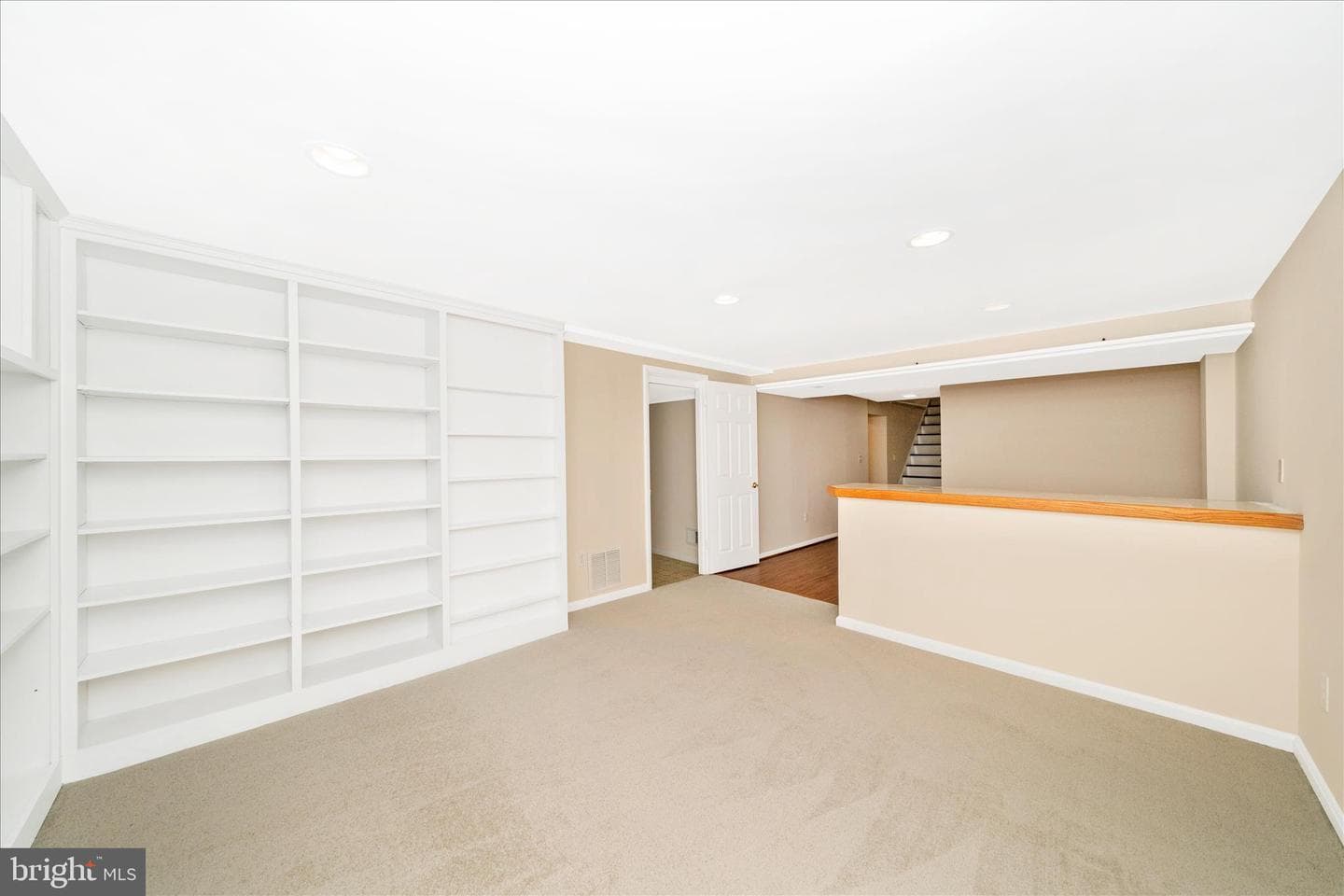 1401 Tucker Lane photo 34