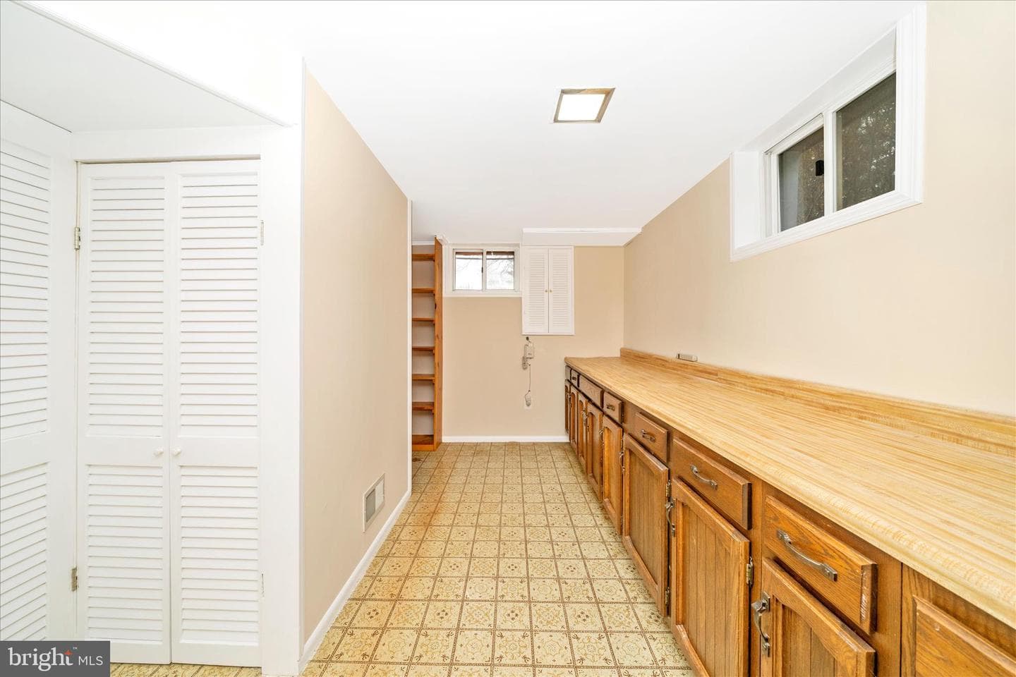 1401 Tucker Lane photo 36