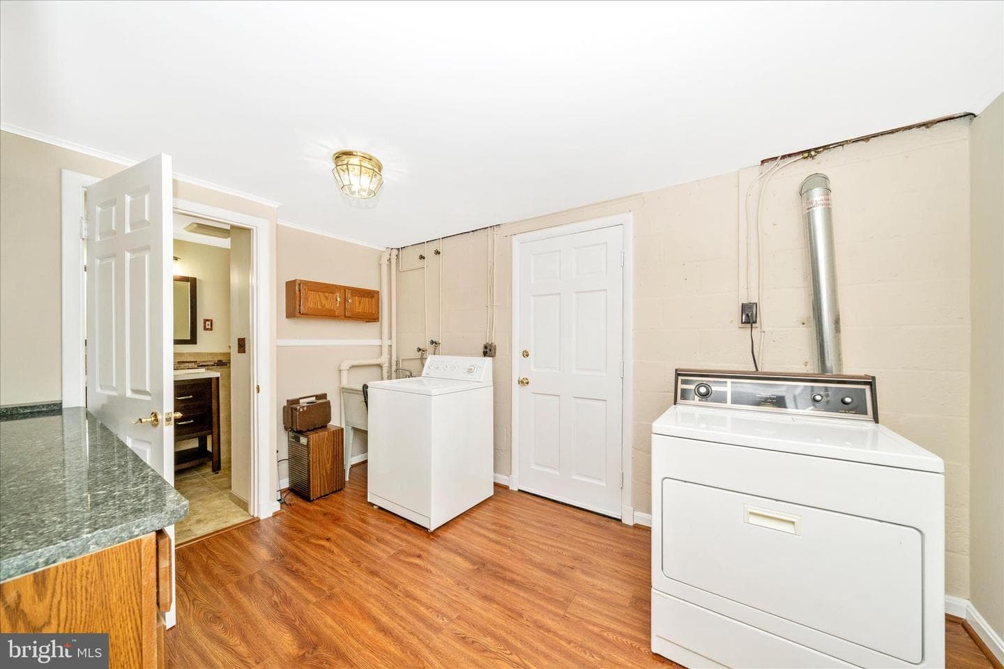 1401 Tucker Lane photo 41