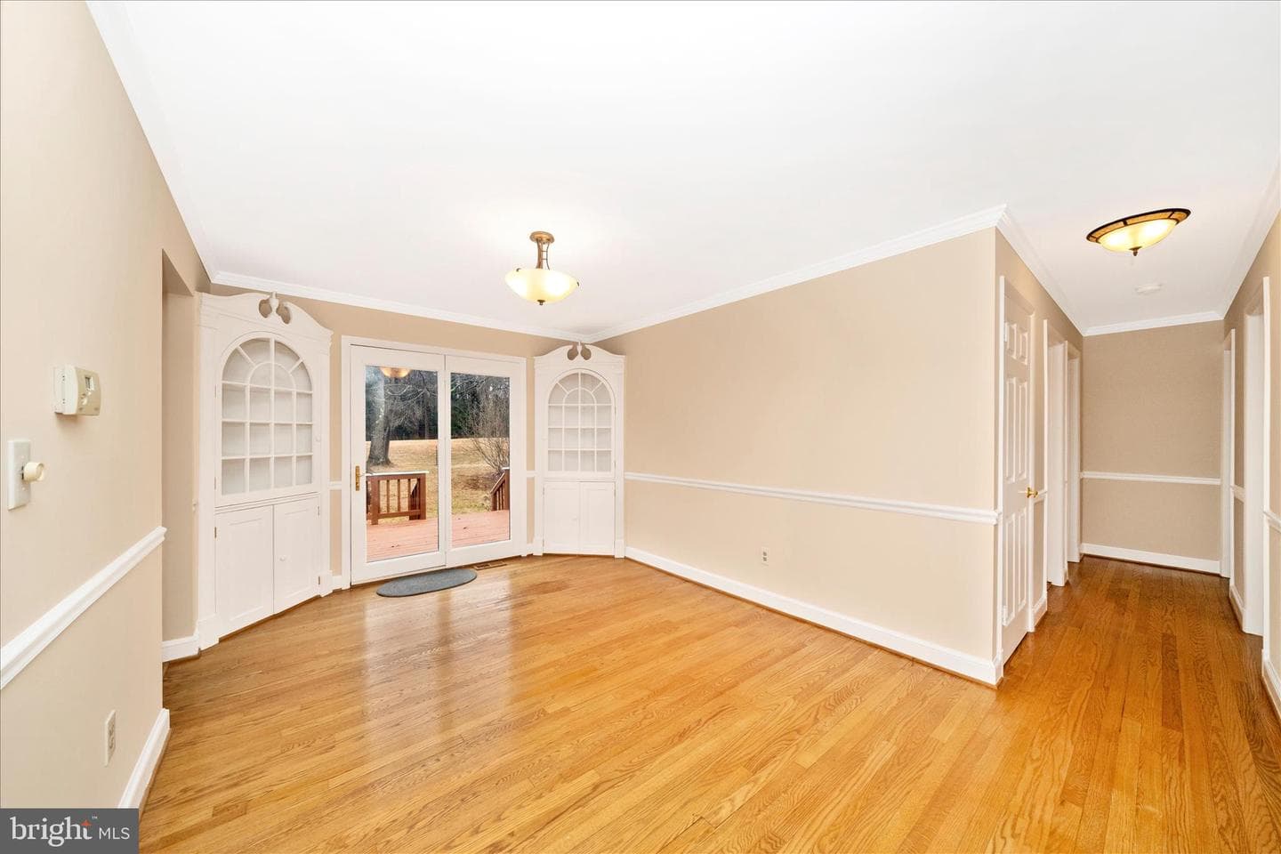 1401 Tucker Lane photo 8