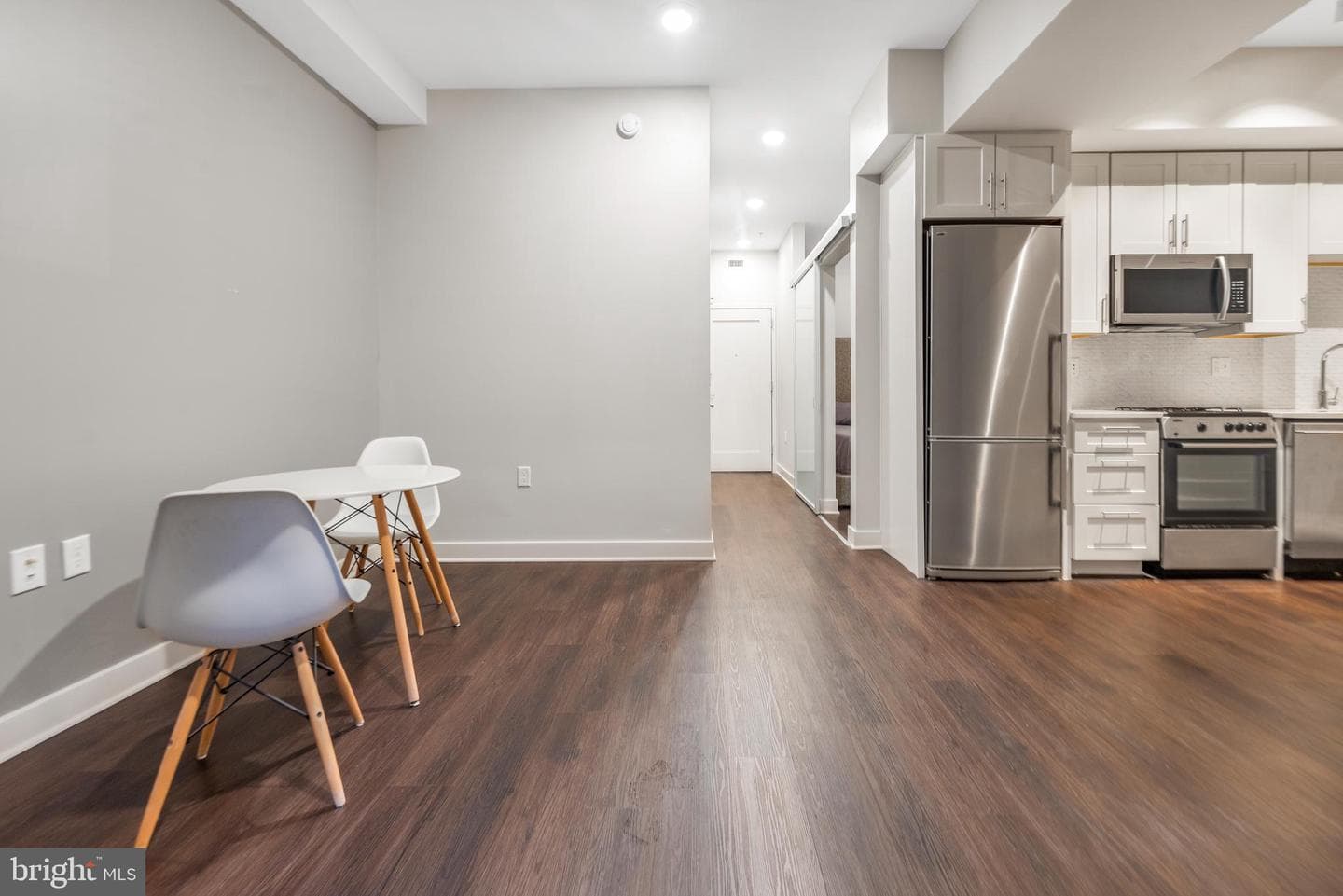 1320 Fenwick Lane #7 photo 5