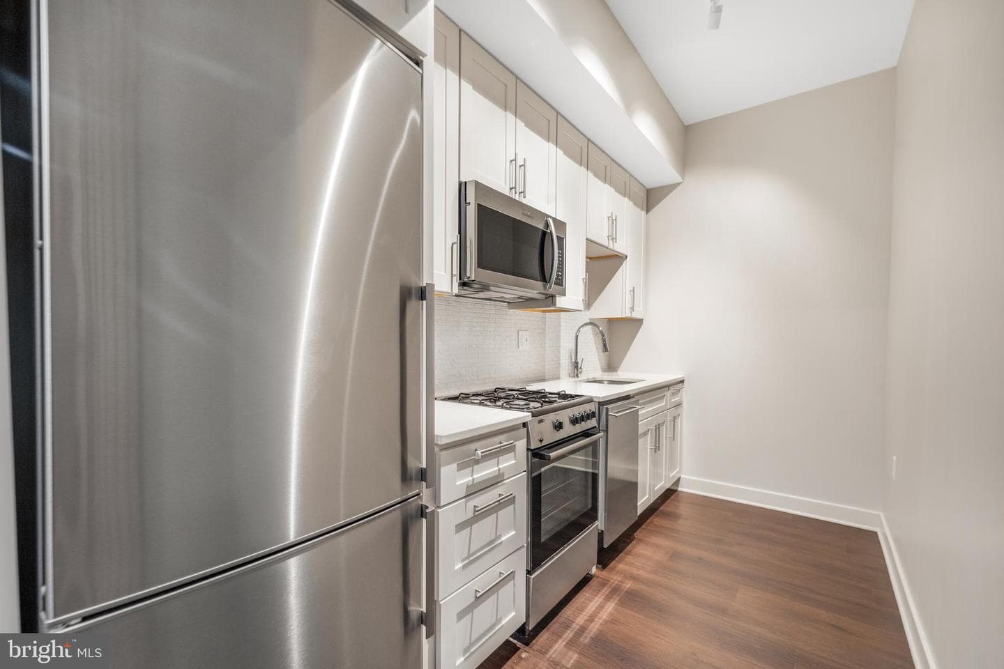 1320 Fenwick Lane #7 photo 7