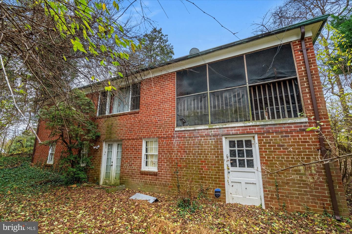 709 Greyrock Drive photo 3