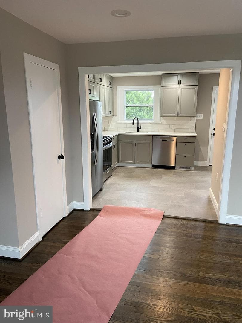 1103 Highwood Road photo 11