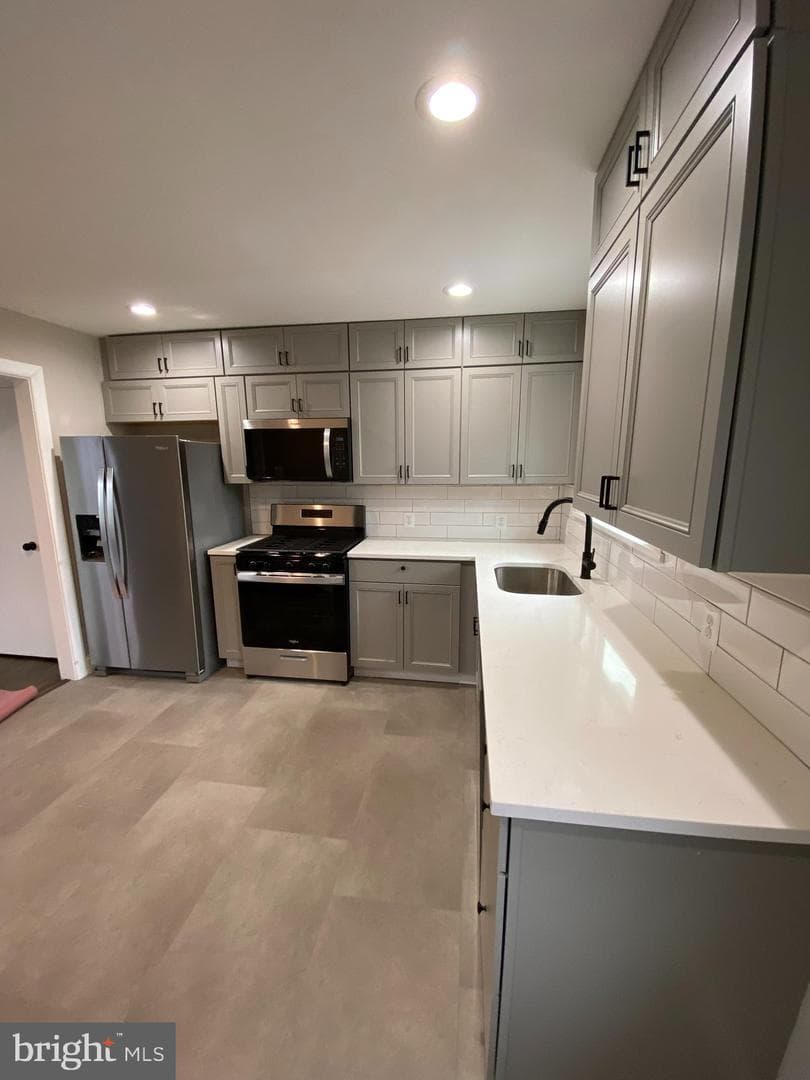 1103 Highwood Road photo 8