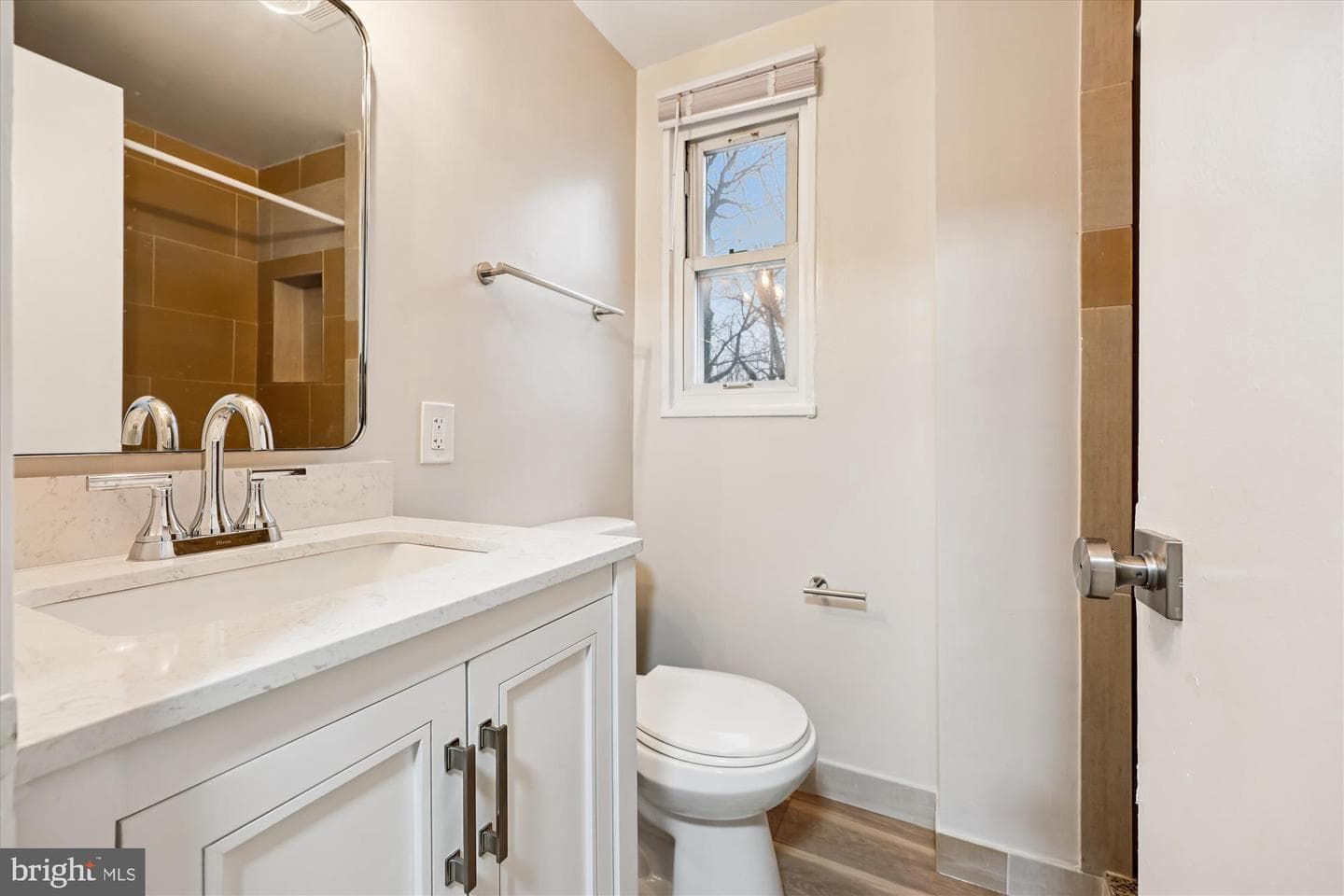 3407 Floral Street photo 22