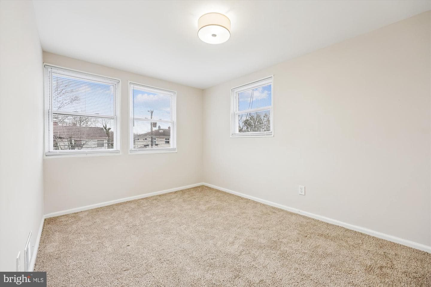 3407 Floral Street photo 23