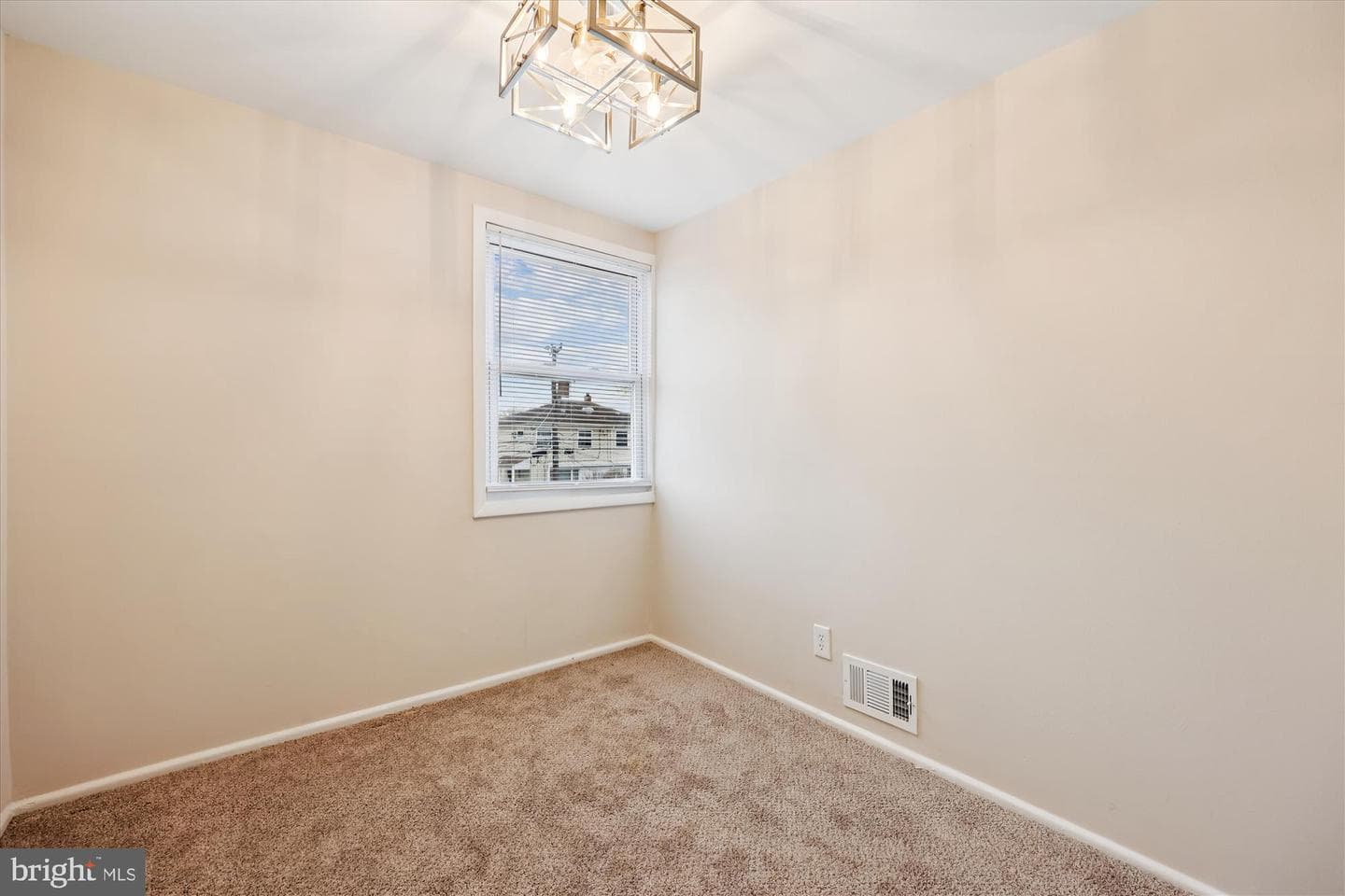3407 Floral Street photo 27