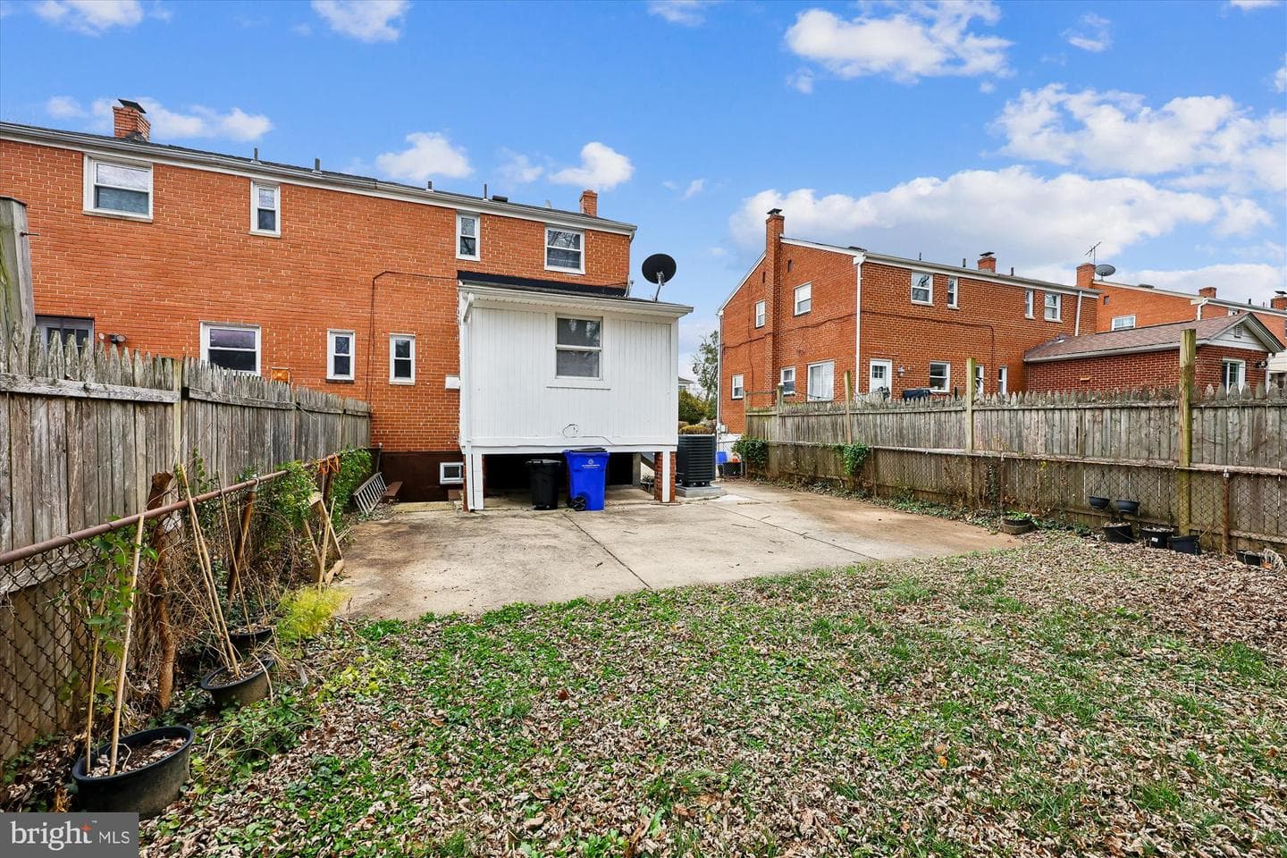 3407 Floral Street photo 4