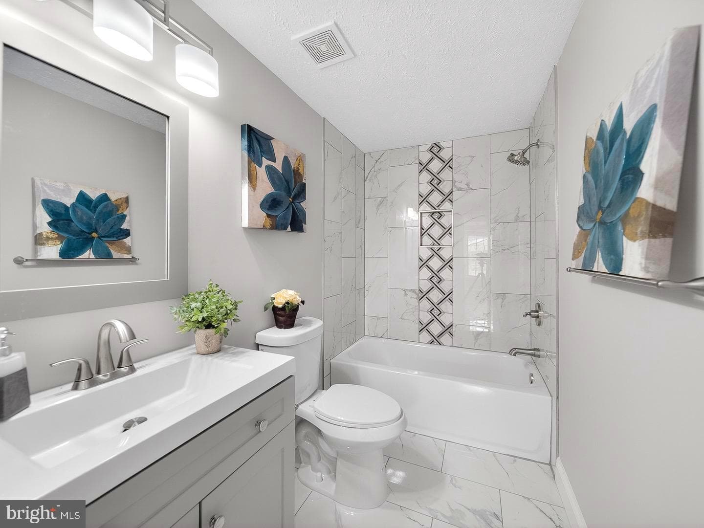 18011 Silver Leaf Drive photo 25
