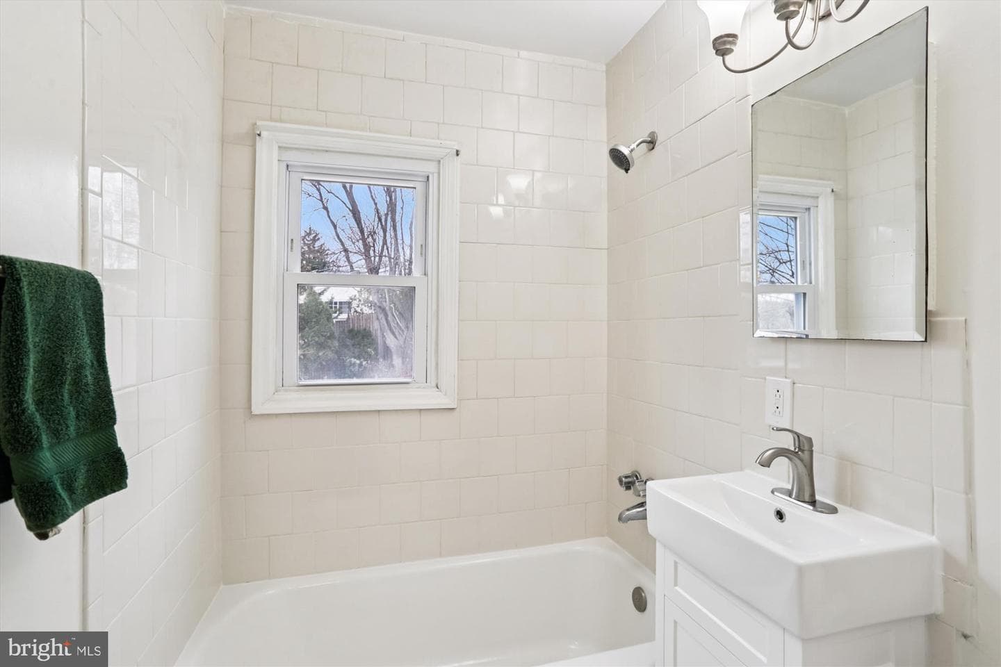12317 Middle Road photo 18
