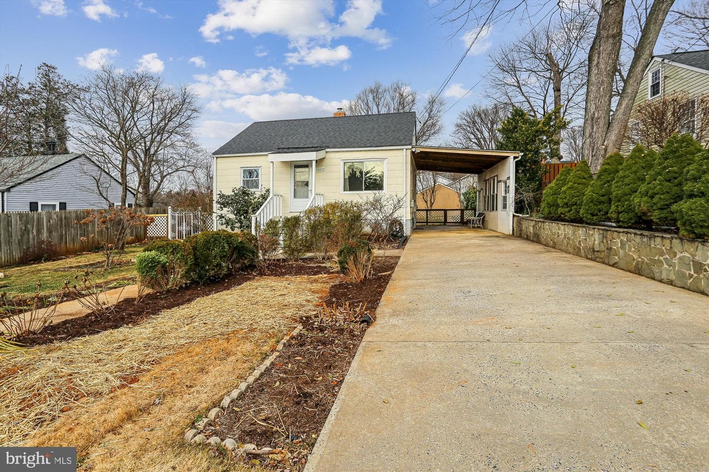 12317 Middle Road photo 27