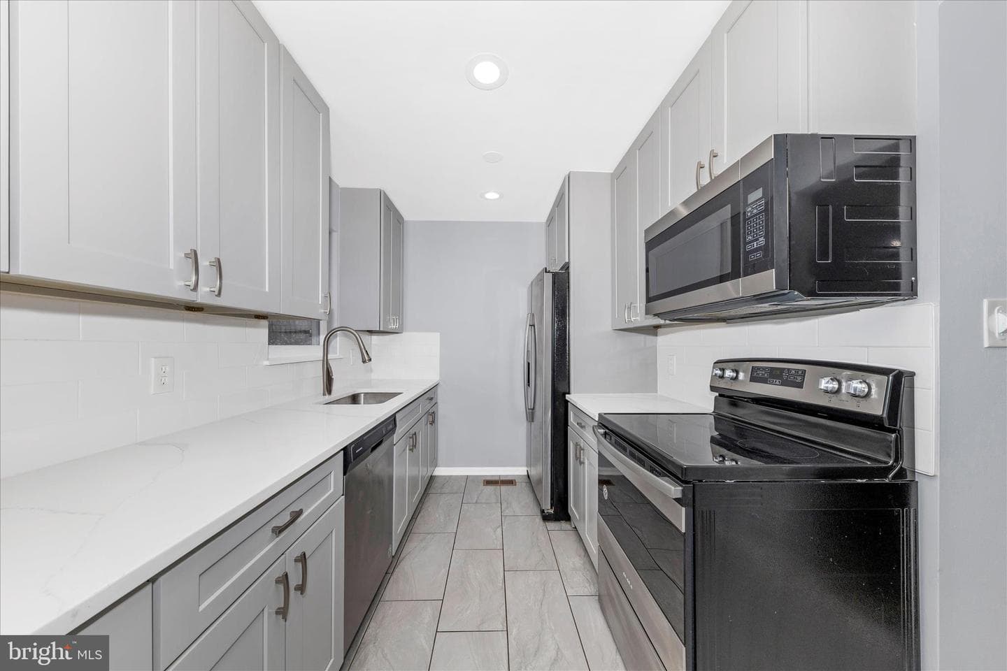 11805 Summer Oak Drive photo 10