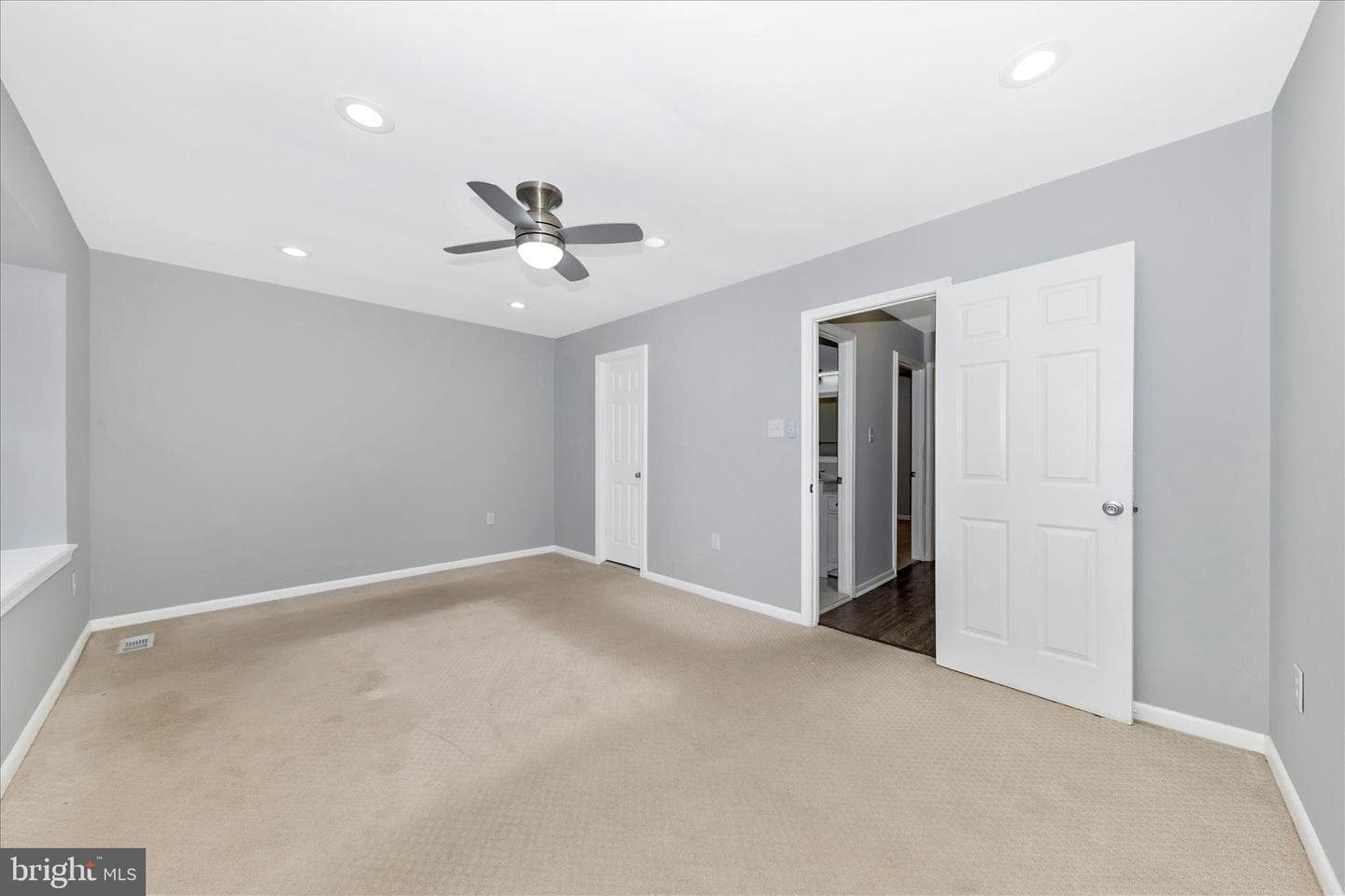 11805 Summer Oak Drive photo 18