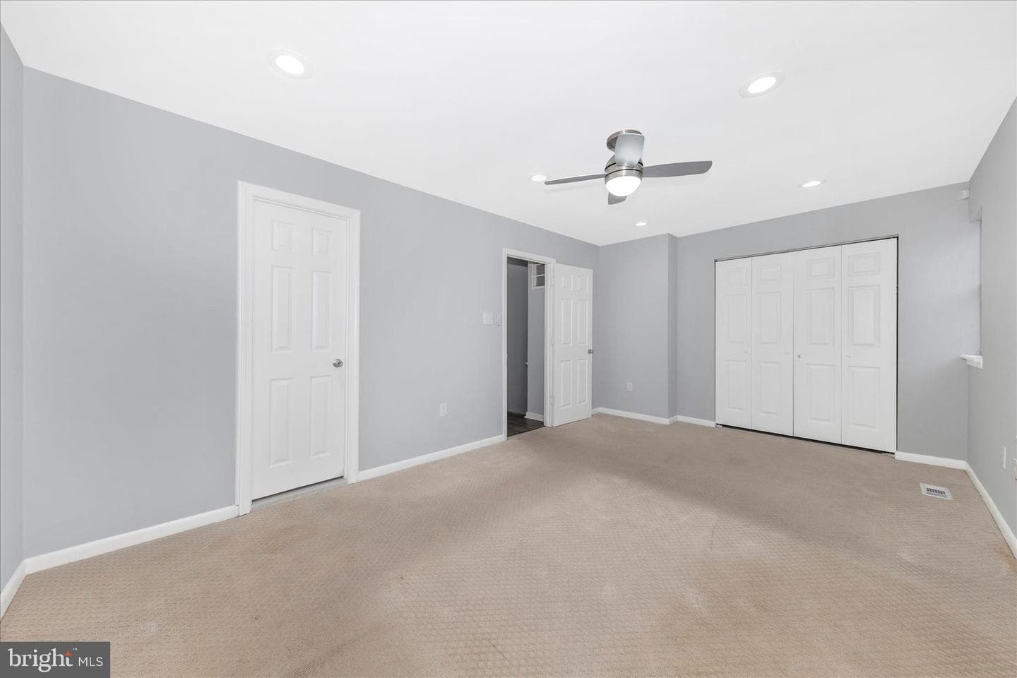 11805 Summer Oak Drive photo 19