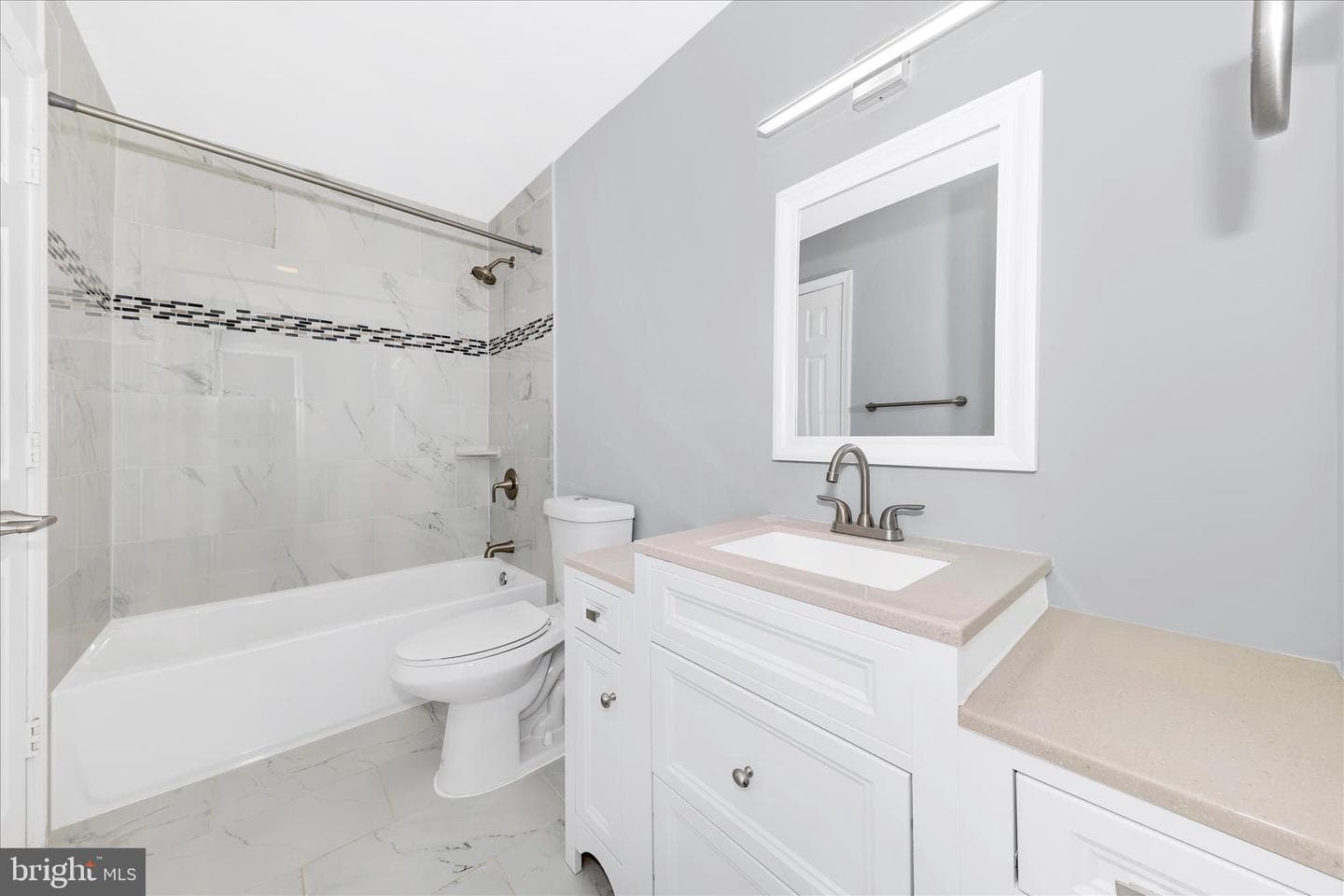 11805 Summer Oak Drive photo 29