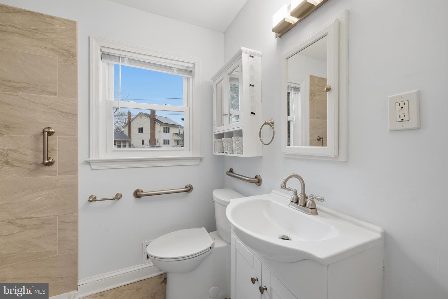 403 Joseph Street photo 16
