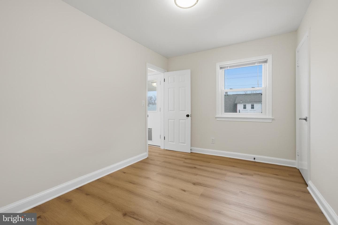 403 Joseph Street photo 20