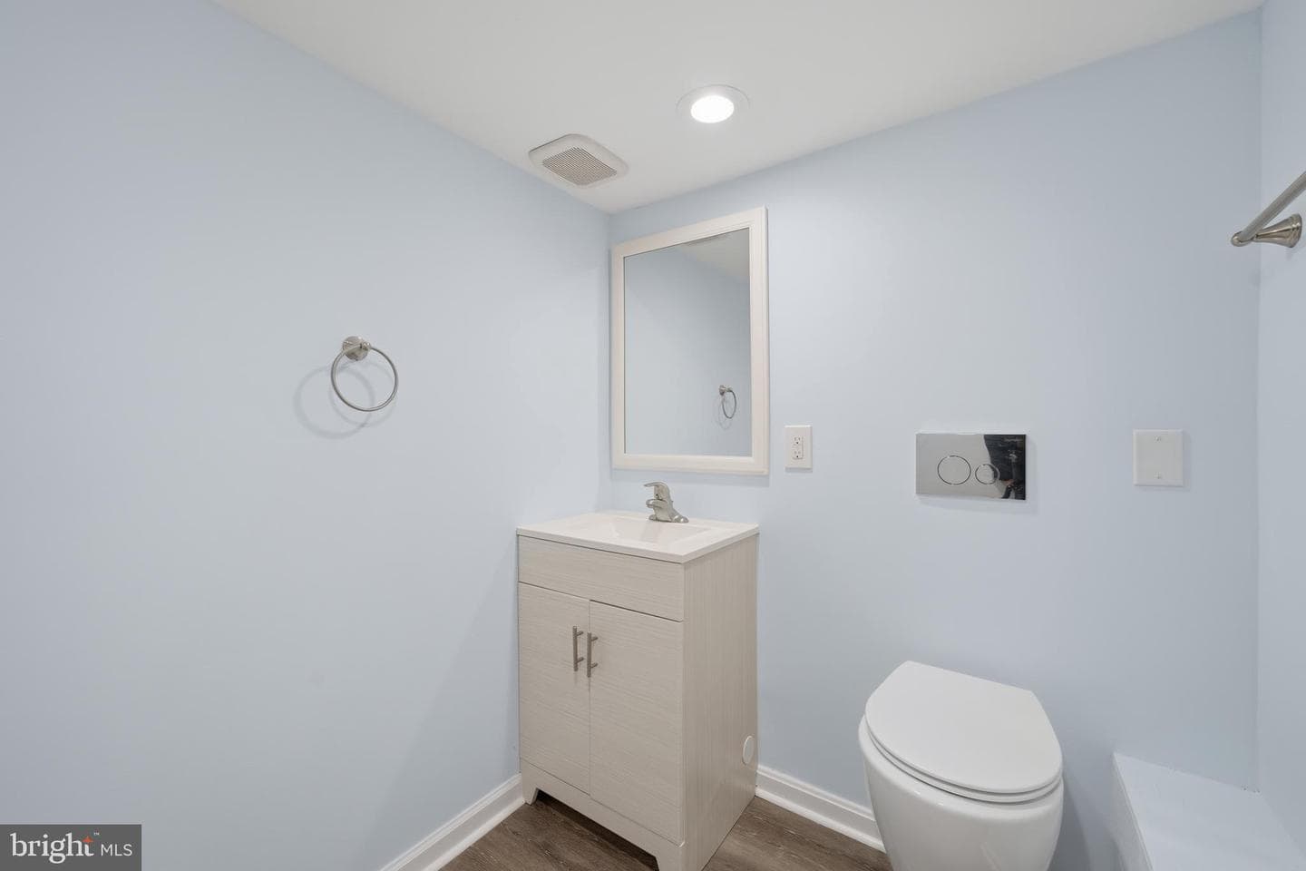 403 Joseph Street photo 35