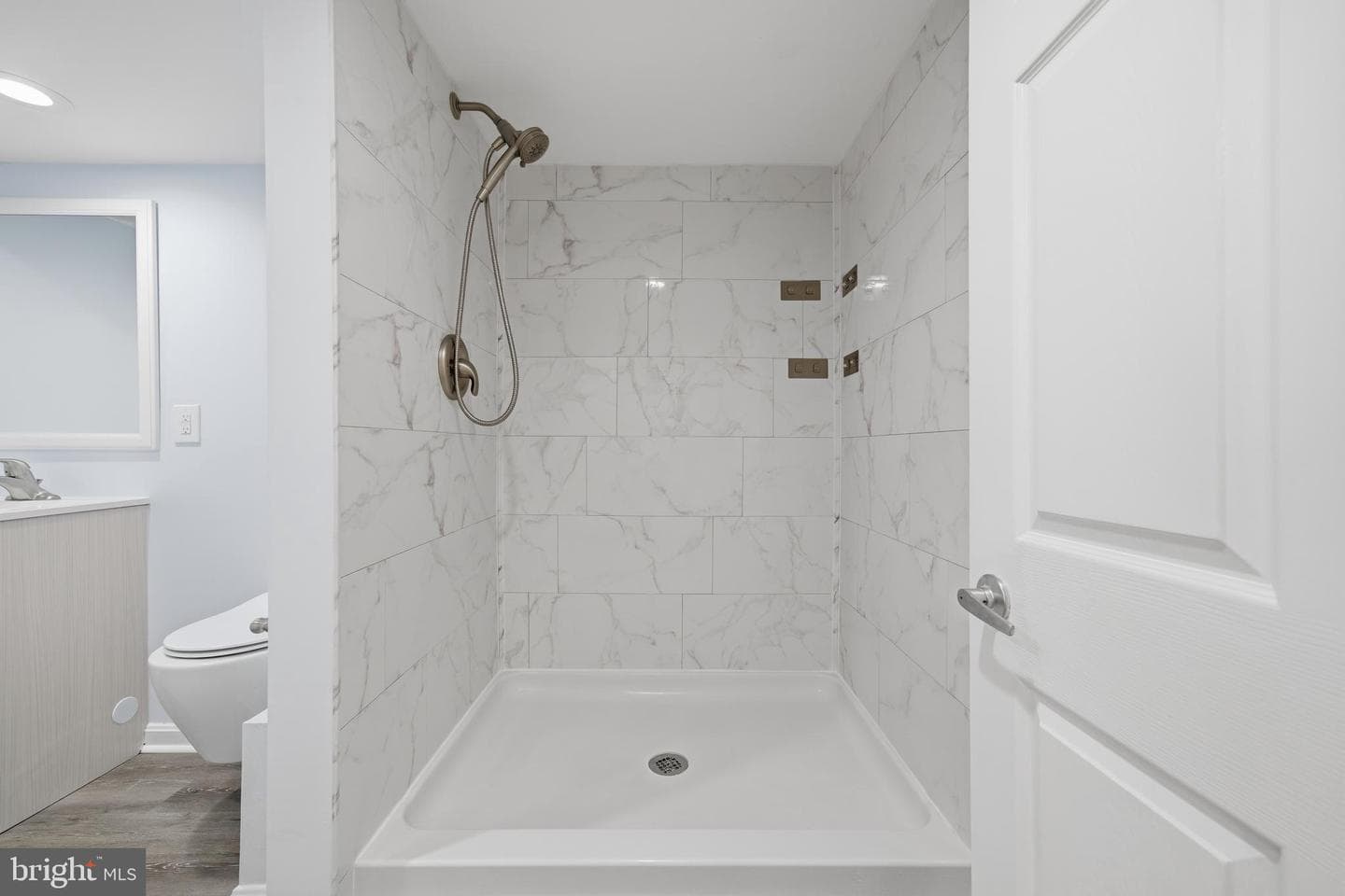 403 Joseph Street photo 36