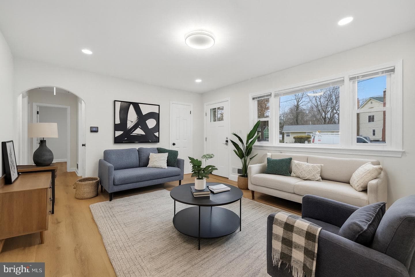 403 Joseph Street photo 5