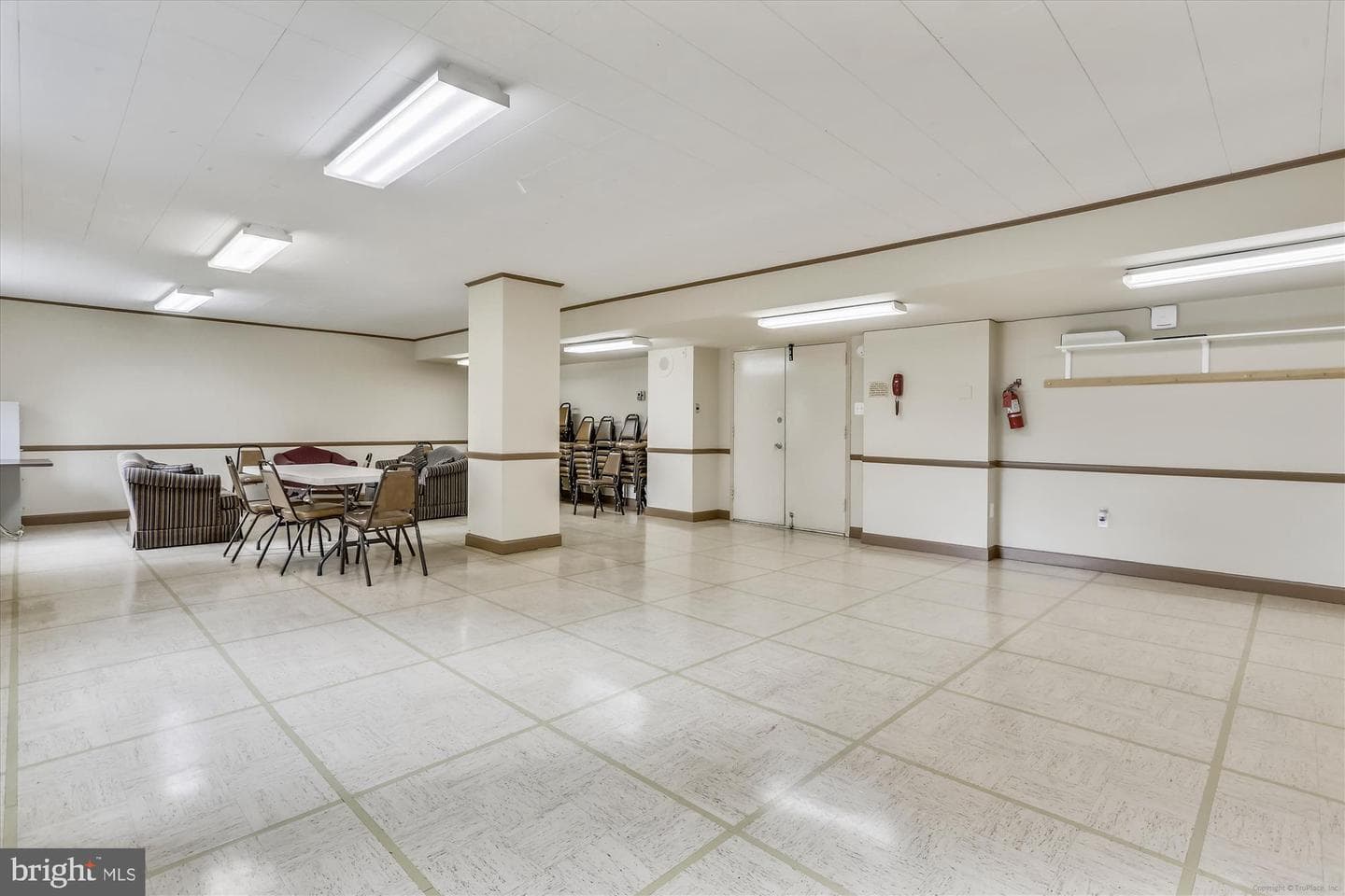 1121 University Boulevard W #907-B photo 21