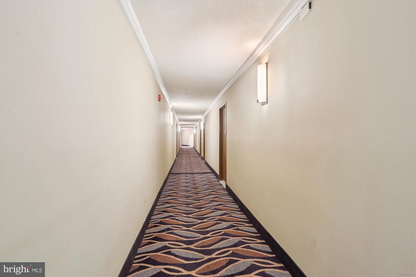 1121 University Boulevard W #907-B photo 6