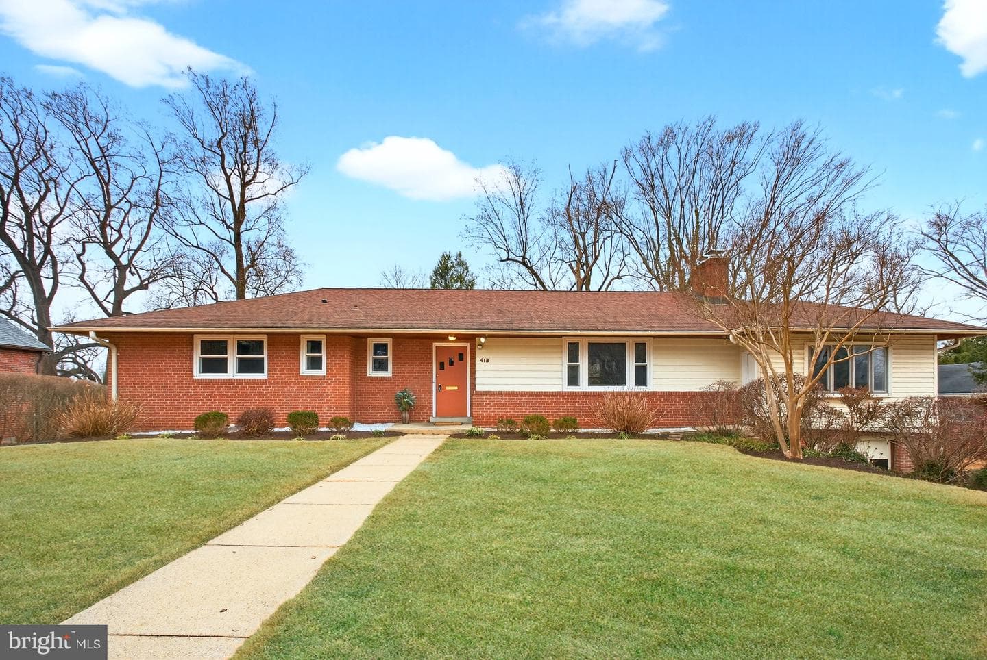 413 Southwest Drive
