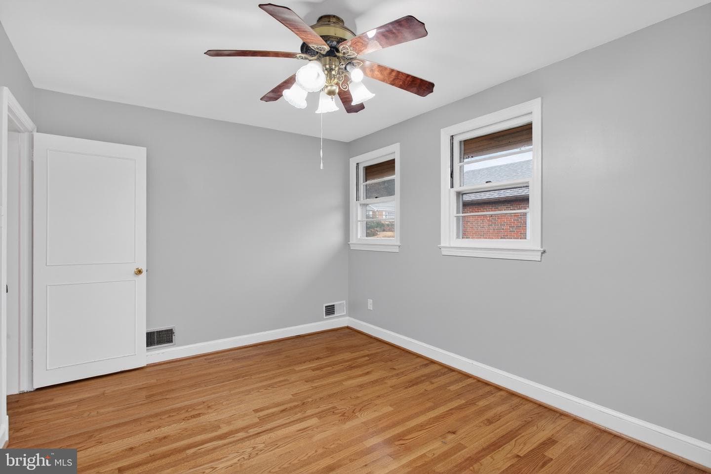 413 Southwest Drive photo 21