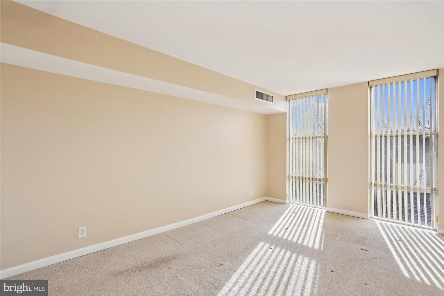 9039 Sligo Creek Parkway #806 photo 25