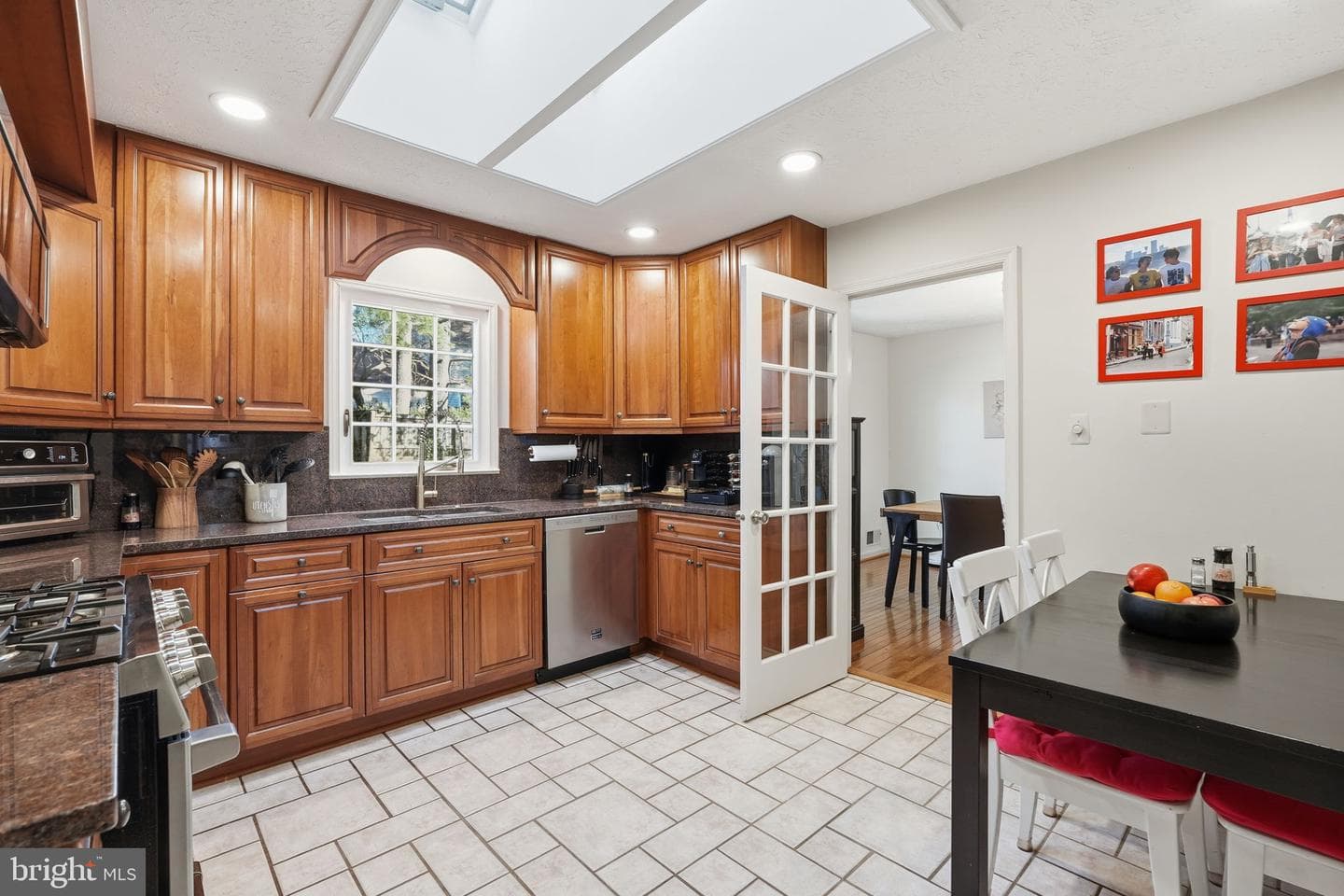 3 Scottview Court photo 13