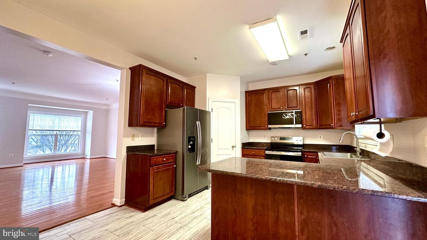 14020 Castle Ridge Way #38 photo 9