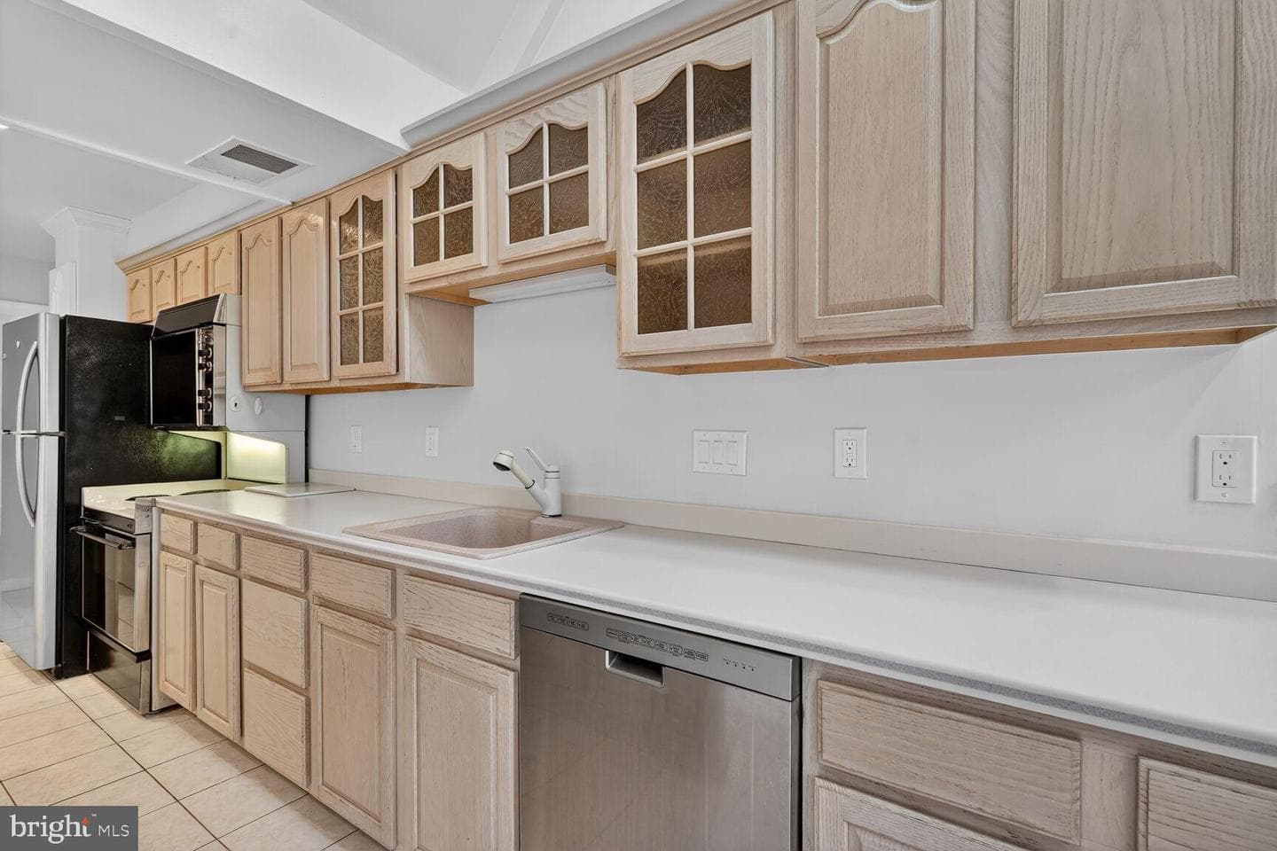 4503 Woodfield Road photo 26