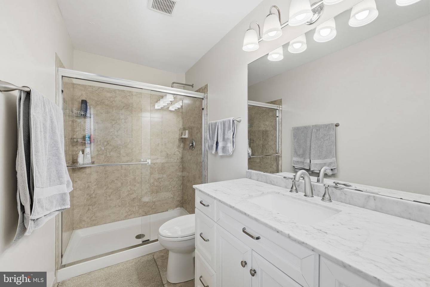 4828 Bradley Boulevard #212 photo 10