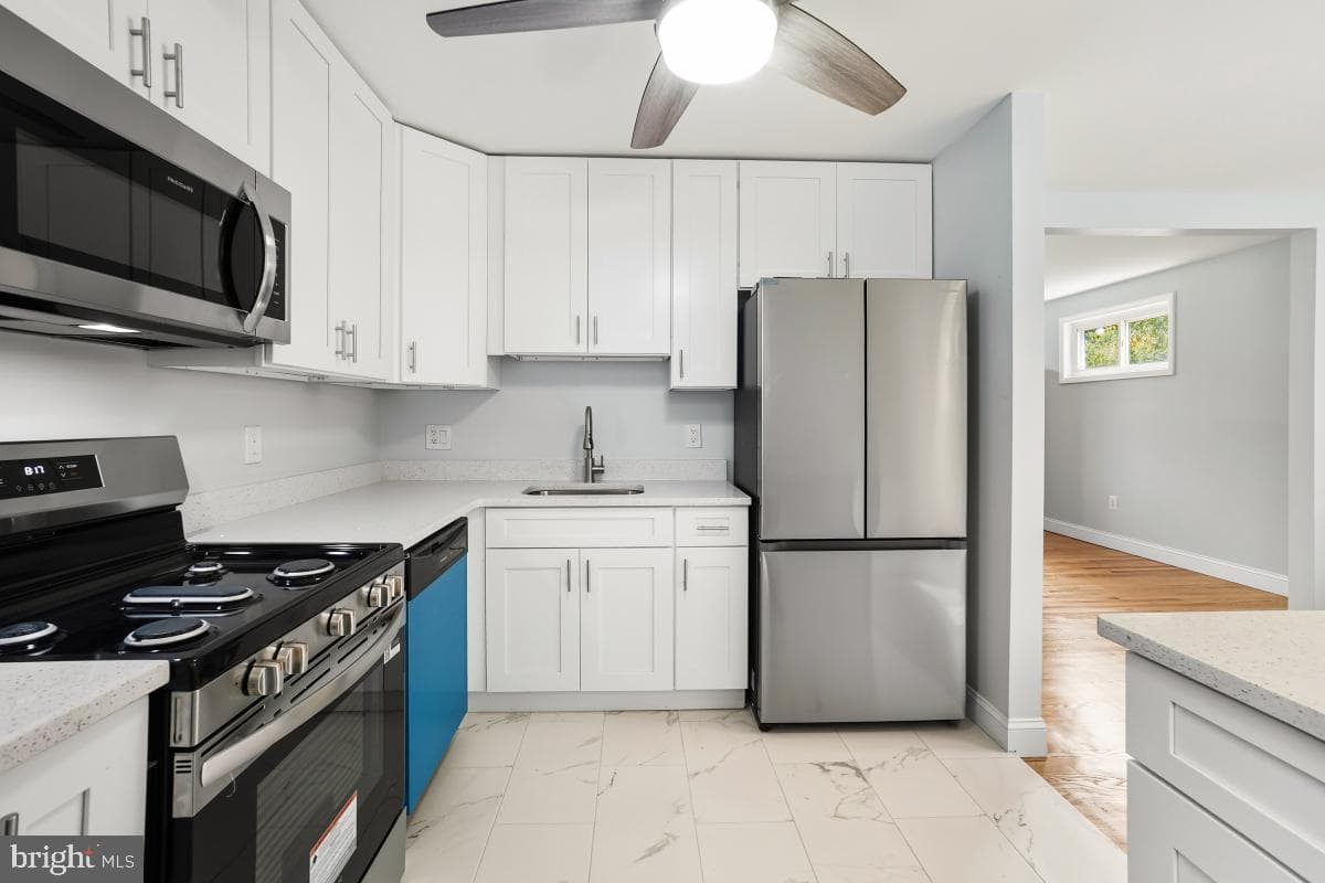 229 Hannes Street photo 13