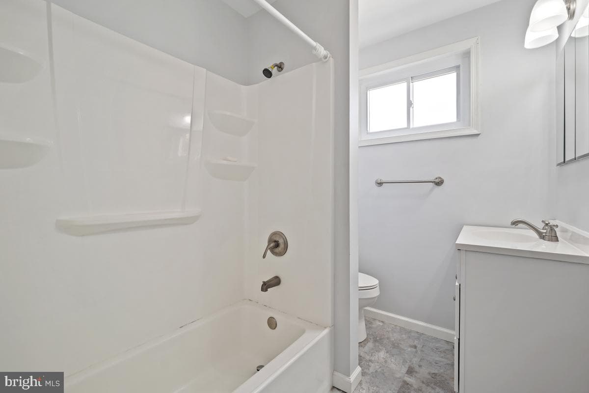 229 Hannes Street photo 21