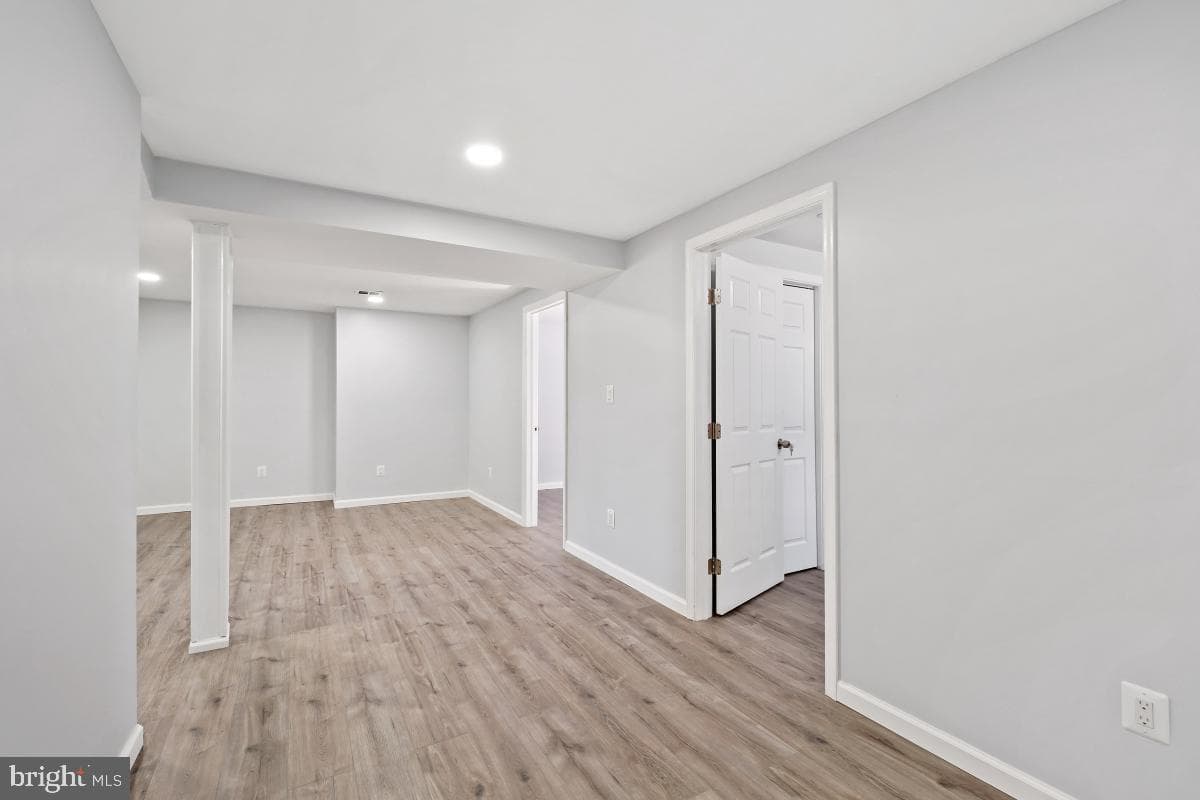 229 Hannes Street photo 24